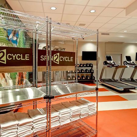 Home2 Suites By Hilton West Едмънтън Екстериор снимка