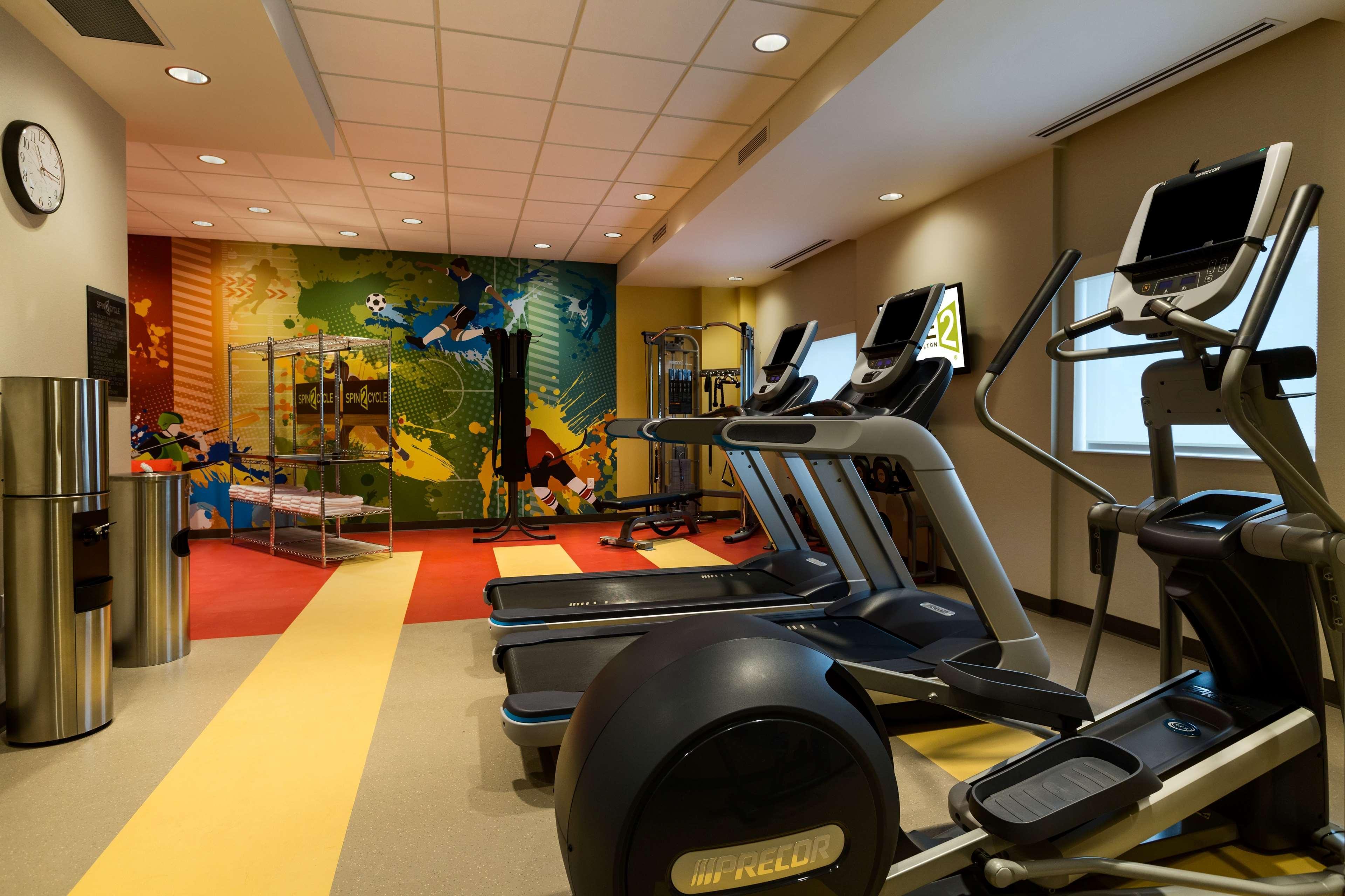 Home2 Suites By Hilton West Едмънтън Екстериор снимка