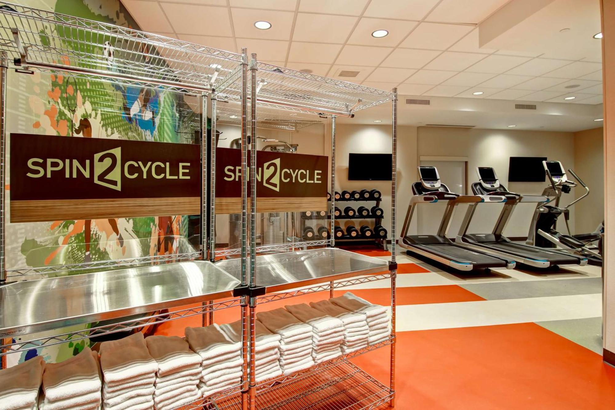 Home2 Suites By Hilton West Едмънтън Екстериор снимка