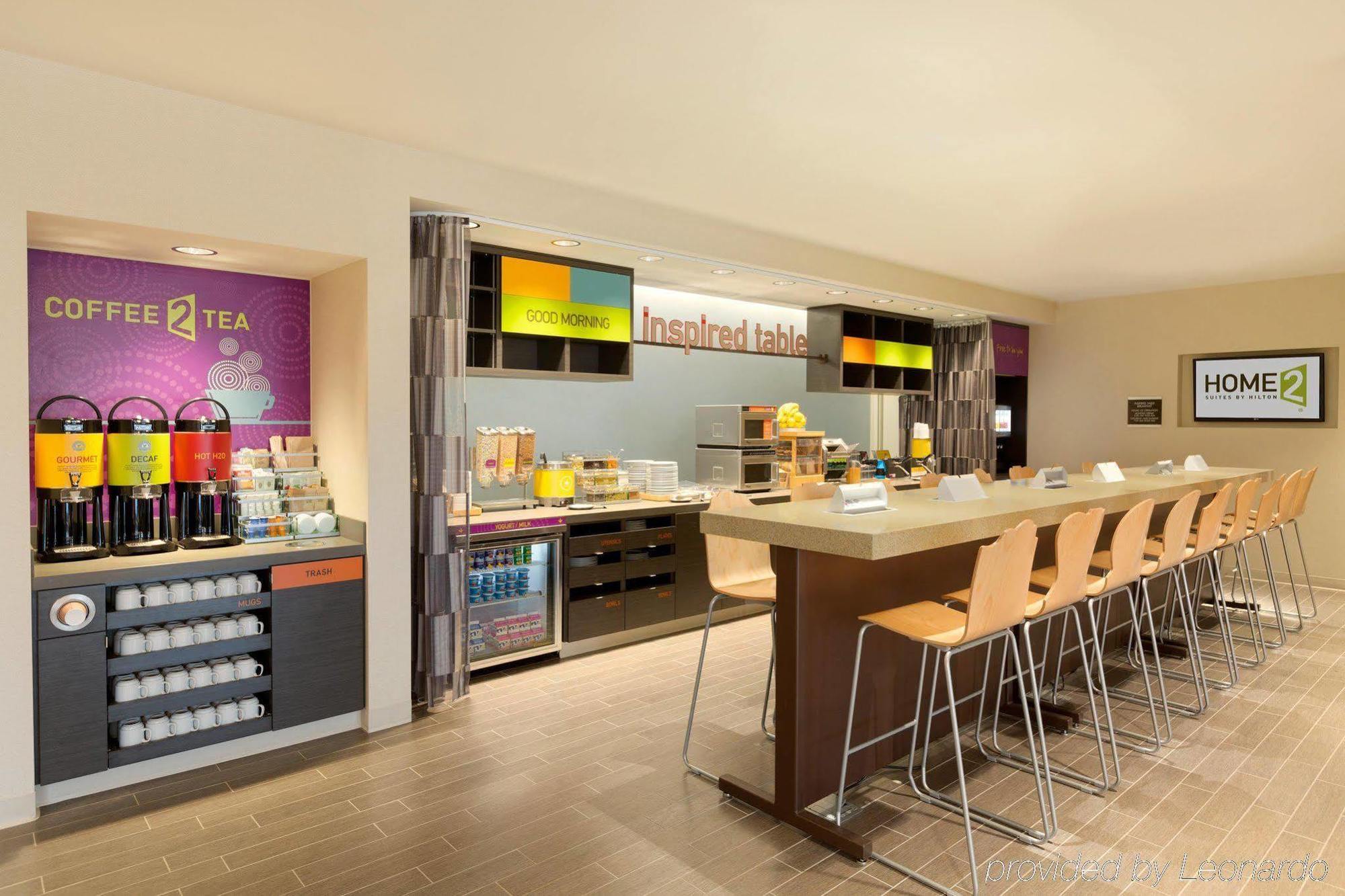 Home2 Suites By Hilton West Едмънтън Екстериор снимка